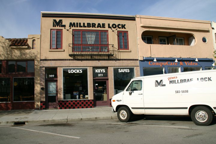Millbrae Lock